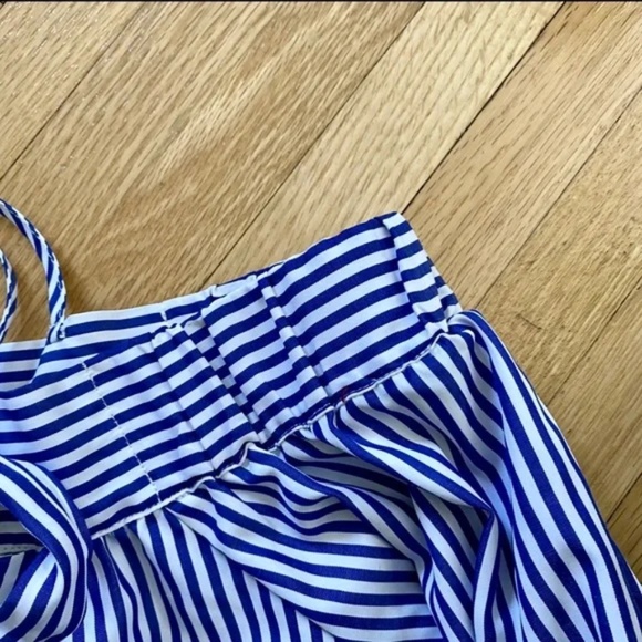 Kimchi Blue Urban Outfitters Striped Off-Shoulder Tie-Back Top White/Blue Size S - Picture 9 of 12